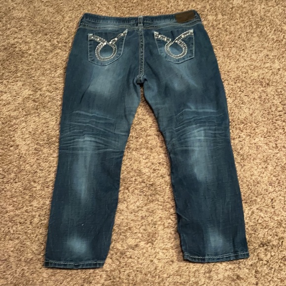 Women’s - Picture 3 of 7